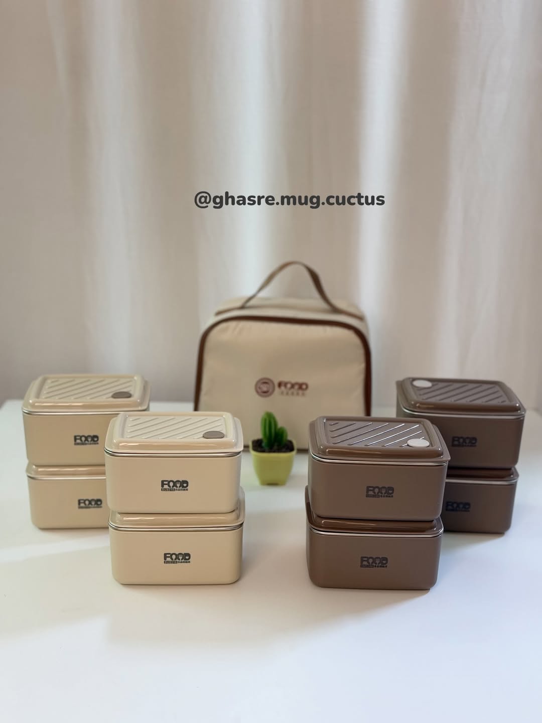 ظرف غذا ۴ قلو همراه با فود بگ عایق دار 164